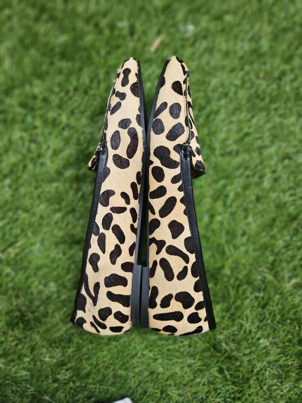 ​Me Too Cade Leopard Calf Hair Pointed Toe Women's Loafers Flats Shoes 7M